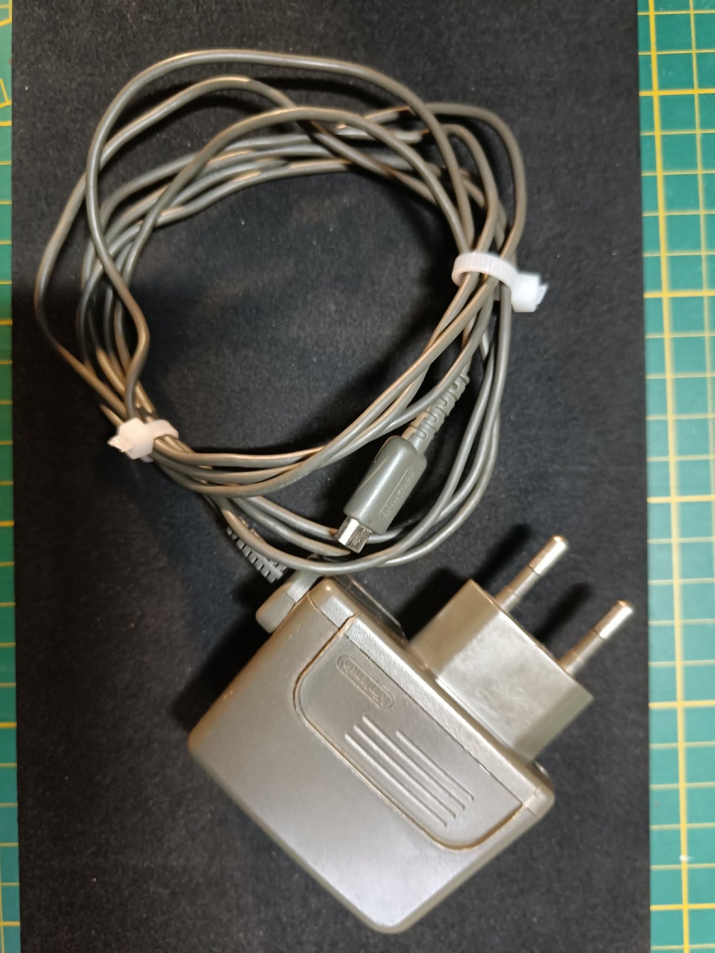 Chargeur Nintendo DS lite - officiel - working test