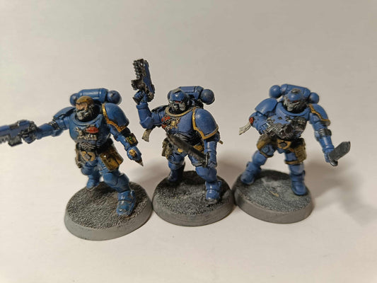 warhammer 4000 - lot de 3 space marines primaris montés peint
