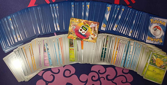 Partager Pokémon Lot 100 cartes Coréennes Near Mint
