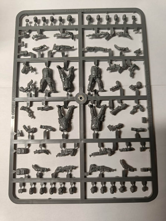 STARGRAVE crew Grappe - 5 figurines plastique